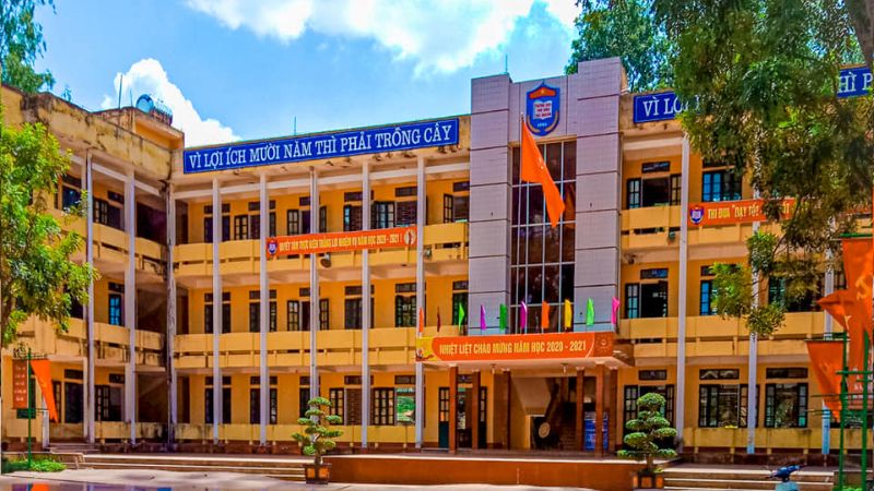 Trường học
